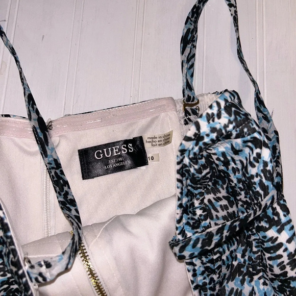 Guess Women's Sweetheart Zip Printed Chiffon Dress size 10 D3 - Picture 3 of 4